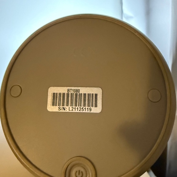 8” Simplehuman Sensor LED Vanity Mirror Round - Picture 7 of 8